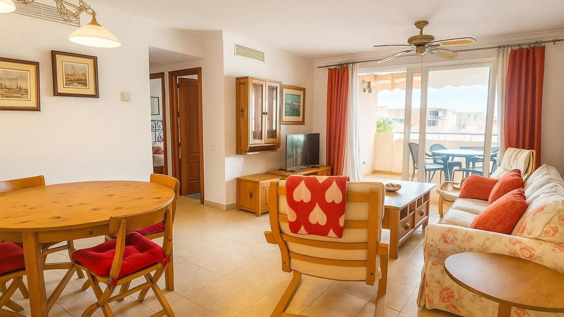 Central Park-Coastal Refuge By The Beach Estepona Spanien