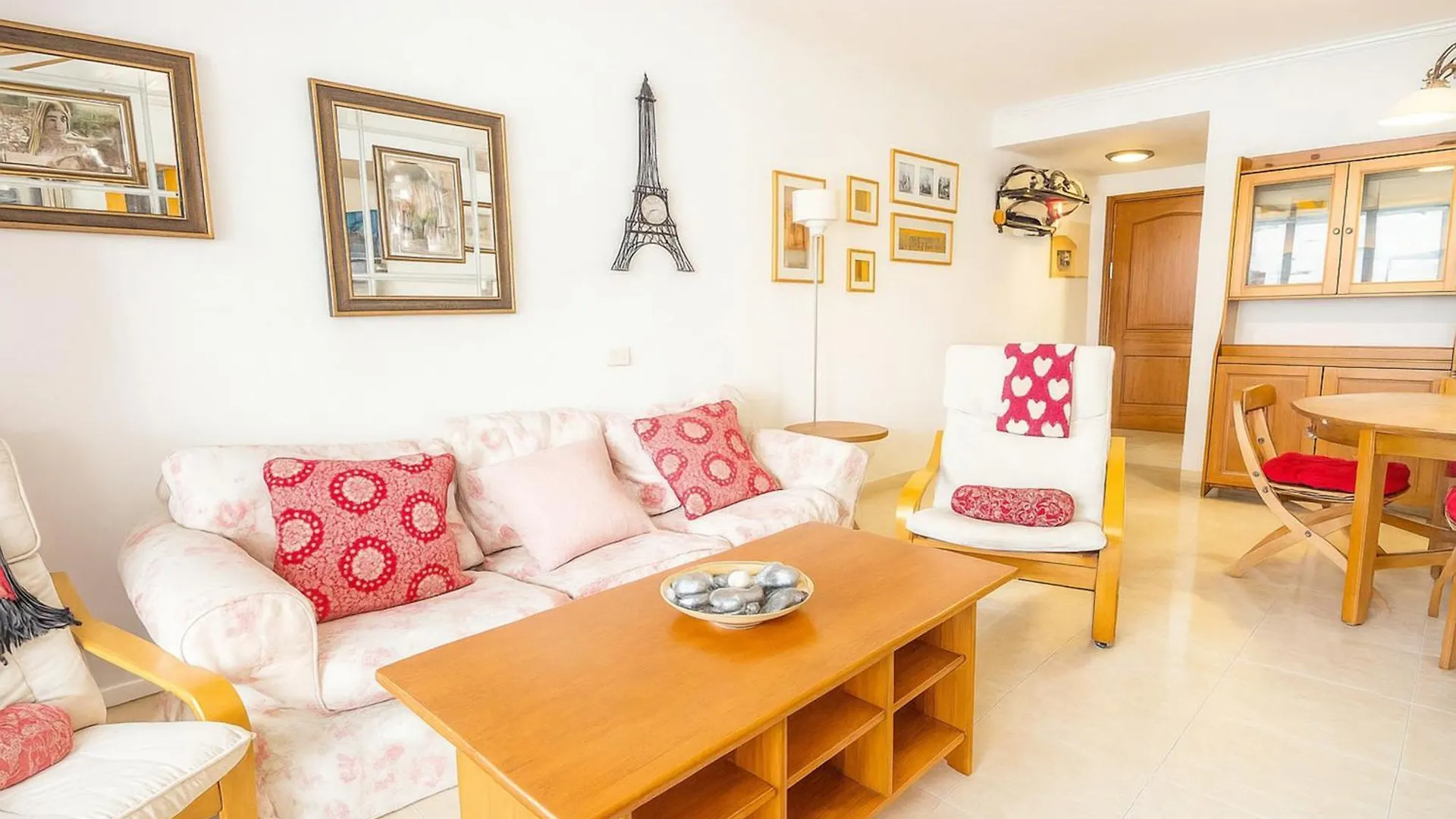 Central Park-Coastal Refuge By The Beach Estepona Apartment